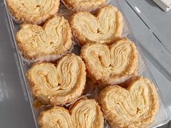 蝴蝶酥-上海财经大学-新食堂