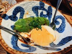 温泉蛋拌牛油果-鸟屯(三里屯店)