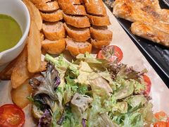 -The Cheebat 锌吧·Bistro(体育西店)