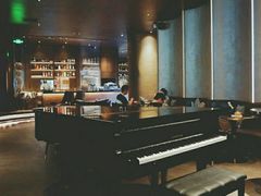 -wineapp葡萄酒餐吧(外滩金融中心店)