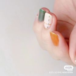 -安吉拉·纤纤玉指美甲美睫创意中心