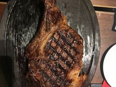 -恰餐厅及酒吧 CHAR Bar & Grill (北京丽都皇冠假日店)