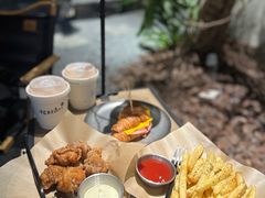 -J Create城市露营咖啡·简餐·宠物(上海动物园店)