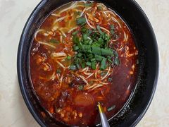 -啰啰冰屋(景洪总店)