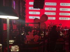 -赤红音乐现场(浦东金桥路店)