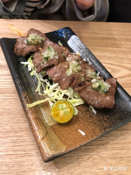 虎串串烧饭(晶品店)葱盐牛舌串图片