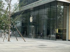 -Apple零售店(华贸购物中心店)