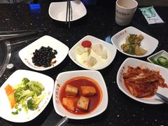-木槿花韩式炭烤·熟成肉工坊(孙文东路店)