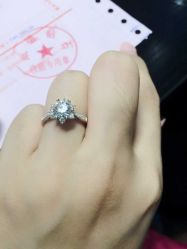 -威德钻石-克拉钻大本营(南京东路店)