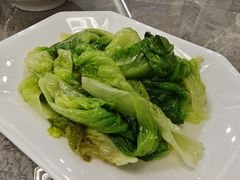 -银峰农庄·特色烧鸡·鲜无花果浸鸡