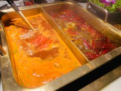 -尚尚仙·酸汤猪手·猪肚鸡火锅(华联万柳购物中心店)