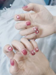 -董小姐日式美甲美睫·皮肤管理
