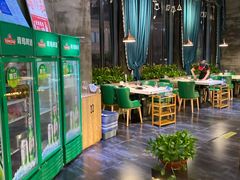 大堂-围炉·川味鲜货火锅(万达珍珠坊店)