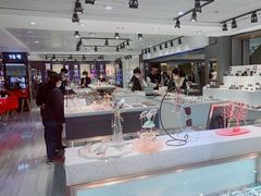 -宏宇眼镜蔡司依视路折扣店(兆佳眼镜城店)