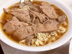 豬潤麵-维记咖啡粉面(福荣街店)