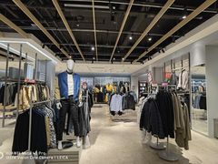 -首创奥特莱斯(西安店)