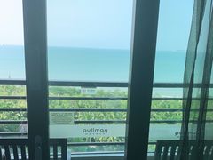 -三亚湾海居铂尔曼度假酒店