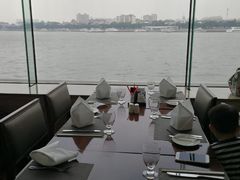 -白天鹅宾馆·流浮阁咖啡厅