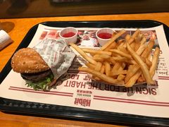 火烤双层牛肉特堡-The Habit Burger Grill 哈比特汉堡(复兴soho店)