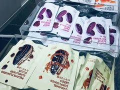 -名创优品(广东东莞东城万达2店)