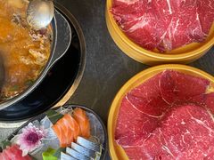 -匠牛亭·锅物烧肉放题自助(昆百大·泰业城店)