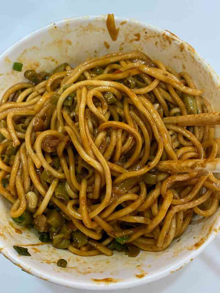 李记热干面馆(利济北路店)-"之前都是在多福路口吃的,李记热干面,好多