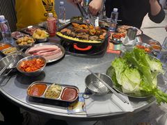 -阿亲家·韩式无限烤肉(春熙路店)