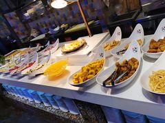 自助取餐区-鲜阁坊海鲜自助融合烤肉(银泰百货温州瓯海店)