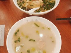 -三两春肚肺汤(崂山路店)