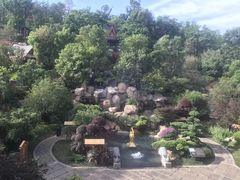 -七彩云南古滇温泉山庄
