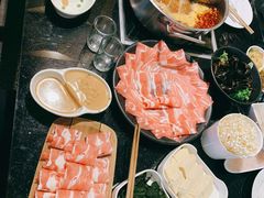 -鼎盛山海火锅(北戴河刘庄夜市老虎石浴场店)