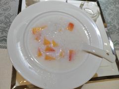 -燕庭·纯燕窝·甜品下午茶(南京西路店)