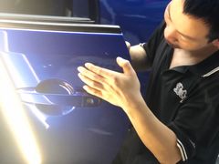 -鲨鱼皮汽车凹陷玻璃修复(静安店)
