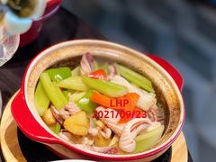 西芹啫鱿鱼-鹊玥·粤菜小馆(汇智国际商业中心店)