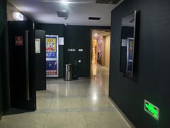 -至潮影城(庆春路锦和大厦店)