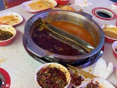 -袁记串串香(梁家巷店)