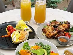 -théATRE茶聚场·餐厅(环球金融中心店)