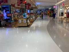 -丽达购物中心(崂山店)