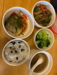 -莉泽月子中心(鹅潭汇店)