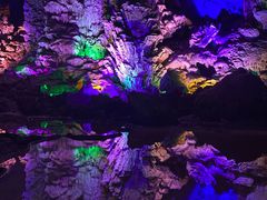 -伊岭岩风景区