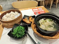 -馋三尺蟹粉小笼(人民广场店)