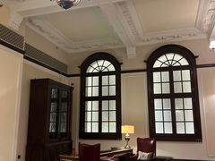 -Salon de Ville浦江汇(上海外滩华尔道夫酒店店)