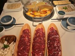 -左庭右院鲜牛肉火锅(金山万达店)