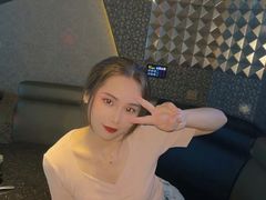 -K+全国连锁KTV(绿地缤纷天地店)