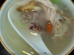 参鸡汤-庆泰顺