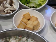-德林酸菜鱼火锅(南丹店)