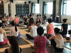 -无界瑜伽普拉提