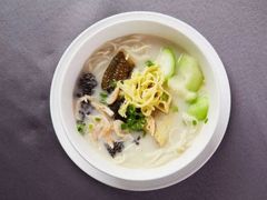 -黄鱼馆Jhouse(外滩店)