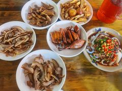 -老鼎万春卤菜(五代传承创始老店)
