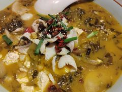 -江城小馆陕南妈妈菜·全球旅行餐厅(钟楼店)